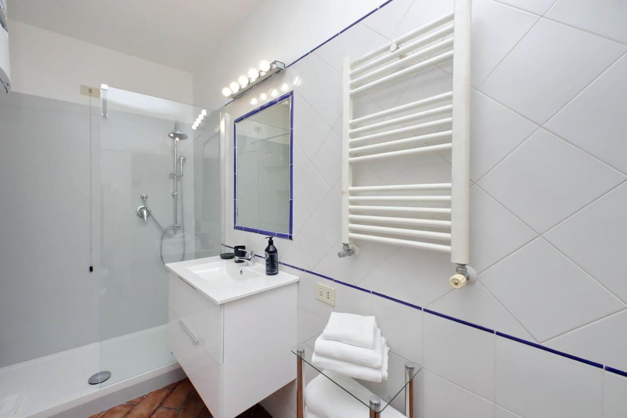 Suity I Cozy Coronari Apartment Rom Eksteriør billede
